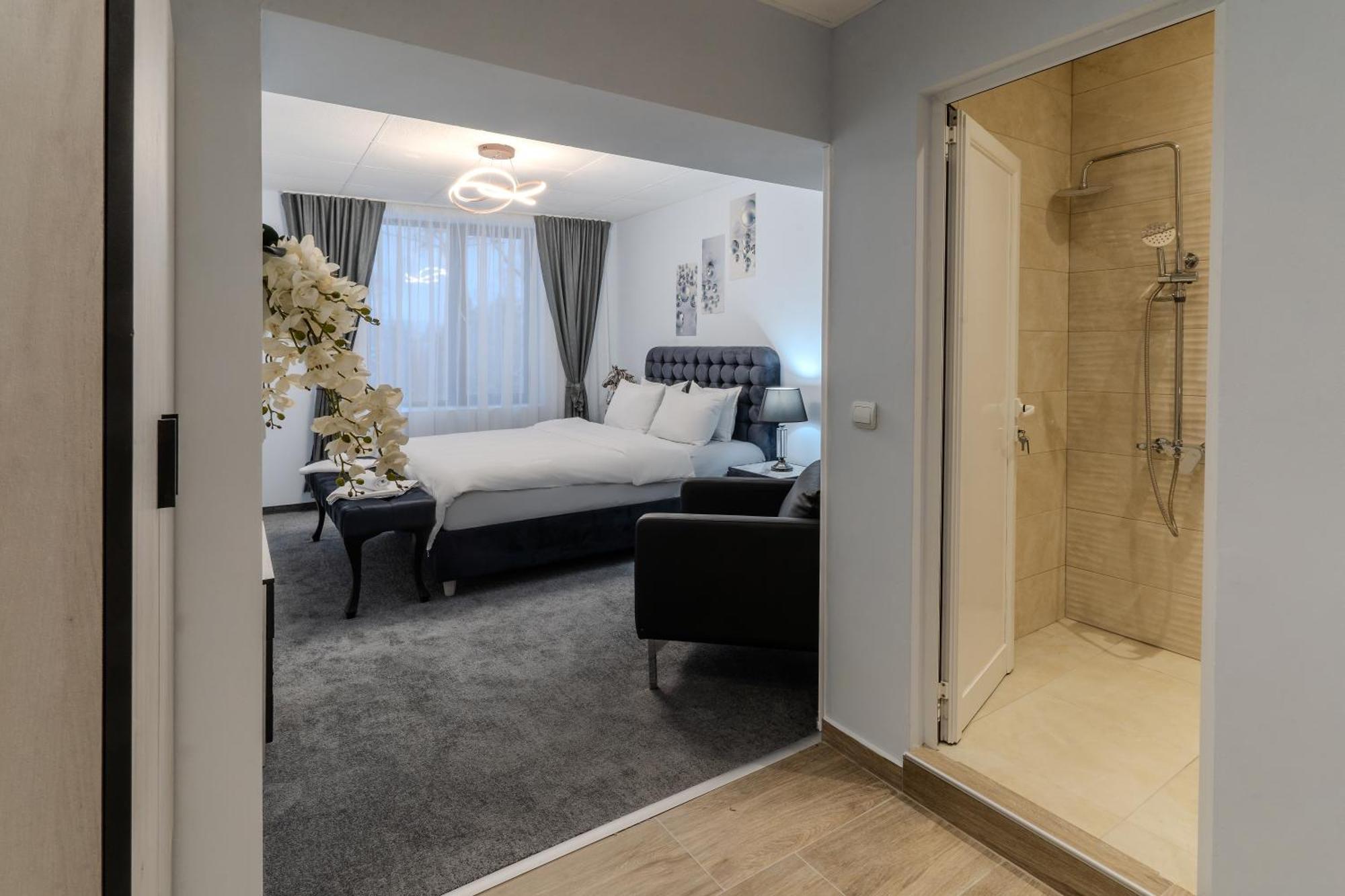 Cappo Aparthotel Veliko Tărnovo Exteriör bild