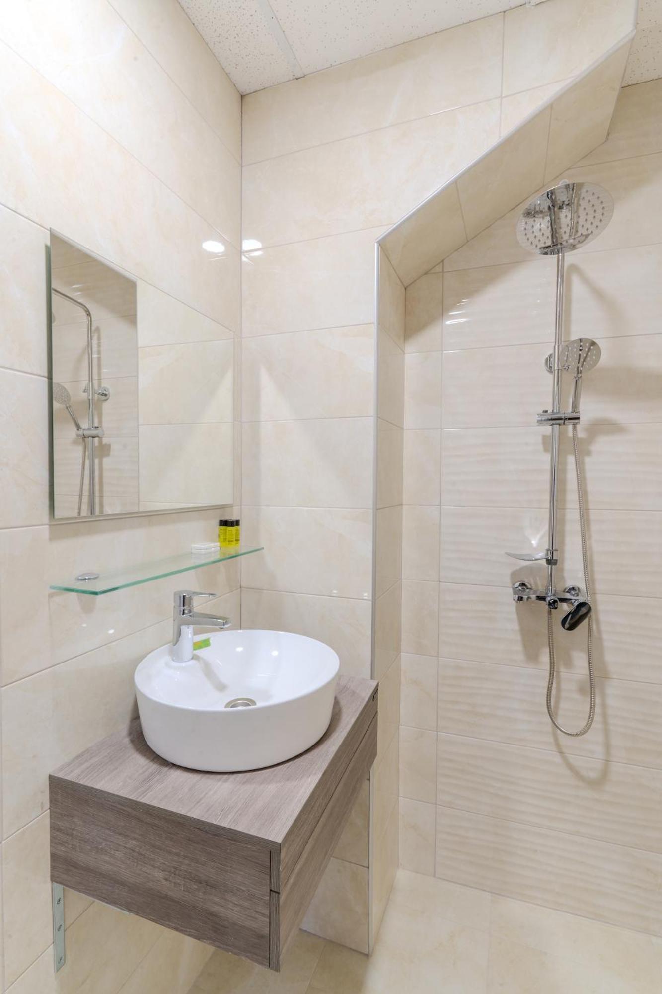 Cappo Aparthotel Veliko Tărnovo Exteriör bild